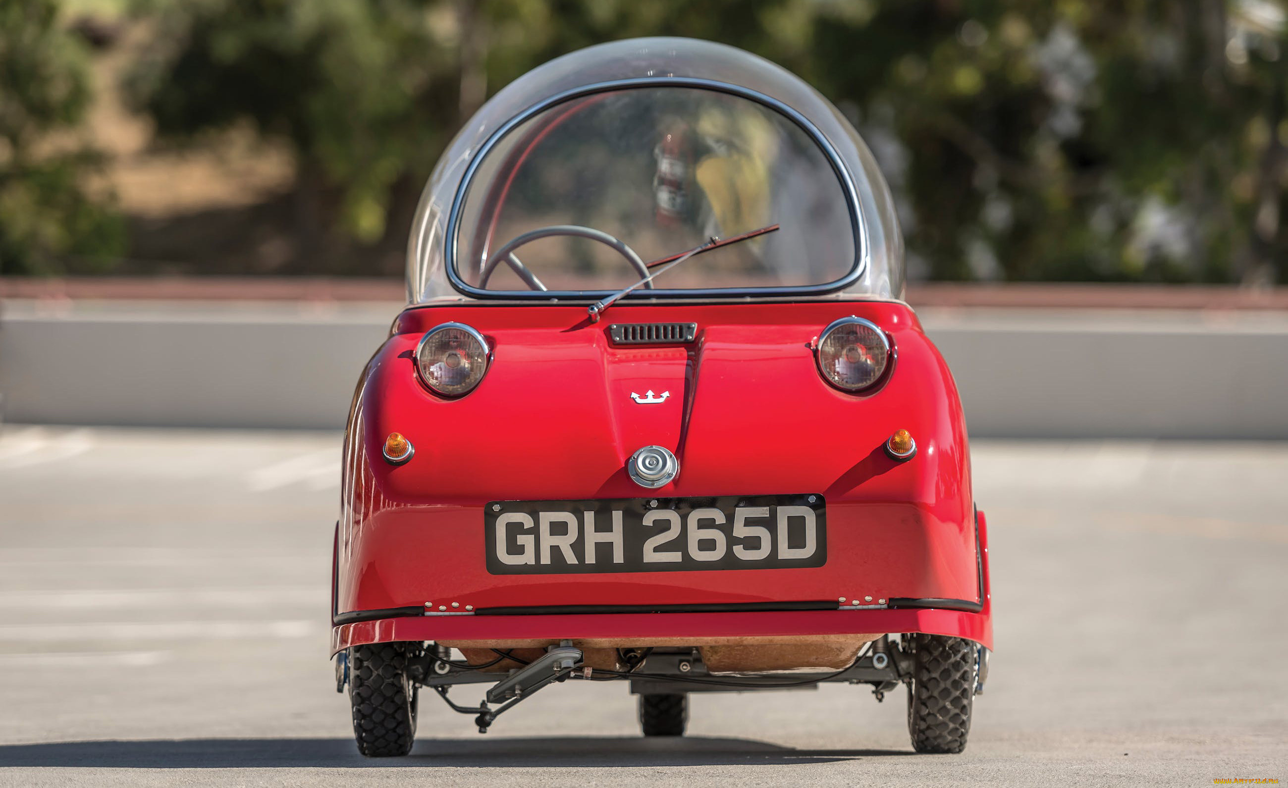 Peel p50 Trident